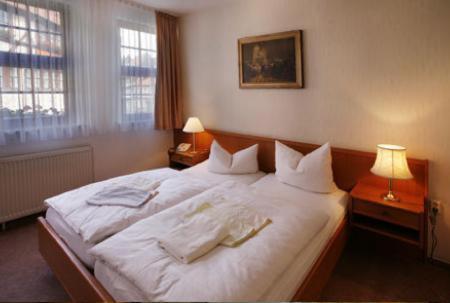 Hotel Zum Kanzler Stolberg  ภายนอก รูปภาพ