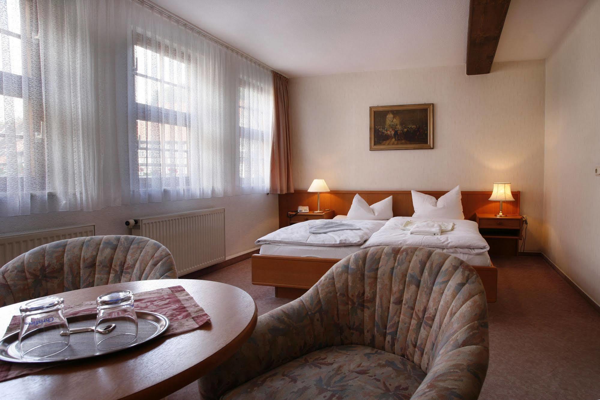 Hotel Zum Kanzler Stolberg  ภายนอก รูปภาพ